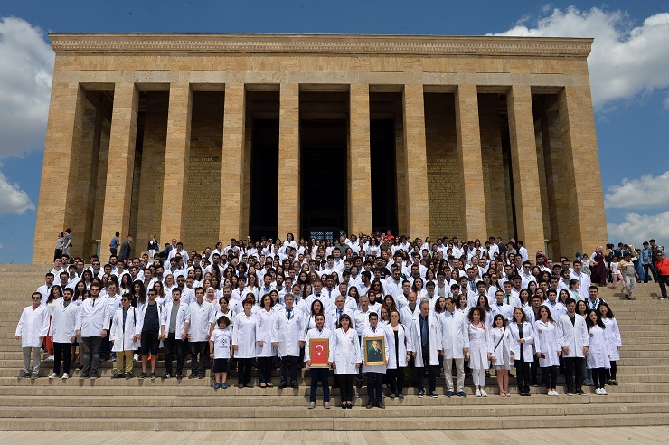 Cerrahpaşa Tıp Fakültesi Anıtkabir’de