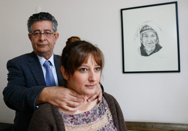 Usun süren ve artan ses kısıklığı kanser habercisi&nbsp;olabilir!