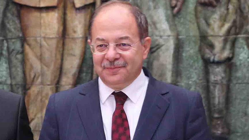 Sağlık Bakanı Akdağ: 2-3 sene içinde doktor sayımız&nbsp;artacak
