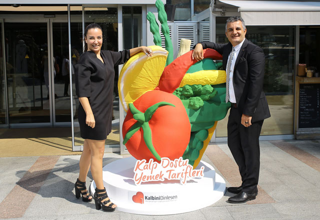 Türk Kardiyoloji Derneği ‘Kalp Dostu Yemek Tarifleri’ Kitabı&nbsp;Çıkardı!