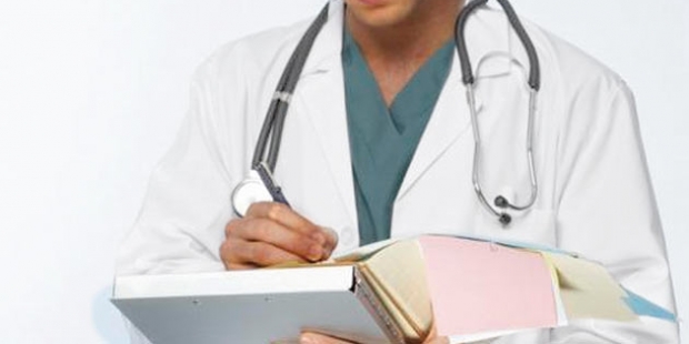 Sağlık Bakanı: Doktorlar eş durumundan nakil&nbsp;isteyemeyecek