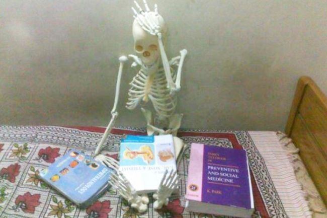 Sadece Tıp Öğrencilerinin Yaşadığı 10&nbsp;Durum