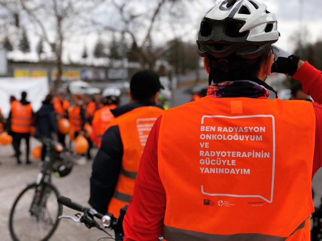 Onkologlar Kansere Dikkat Çekmek için Pedal&nbsp;Çevirdi