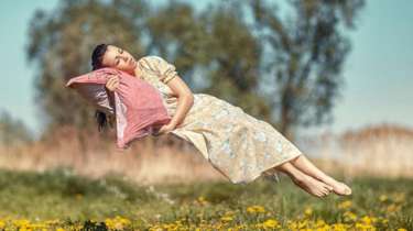 Uykuya dalarken düşme hissi neden&nbsp;oluşur?