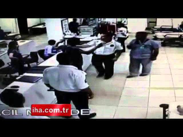 SAĞLIKTA ŞİDDET DUR DURAK BİLMİYOR! ACİL SERVİSTE SİLAHLAR CİRİT ATIYOR!&nbsp;video