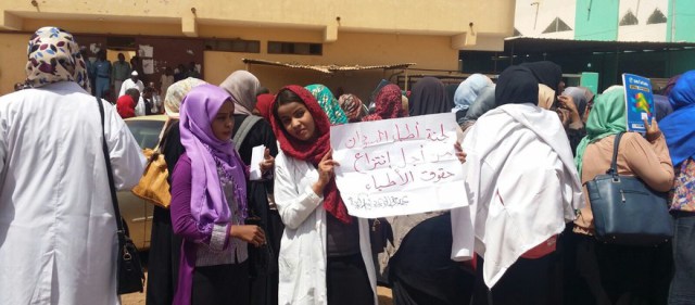 Hayat kurtardıkları için idam edilecek 10&nbsp;Doktor