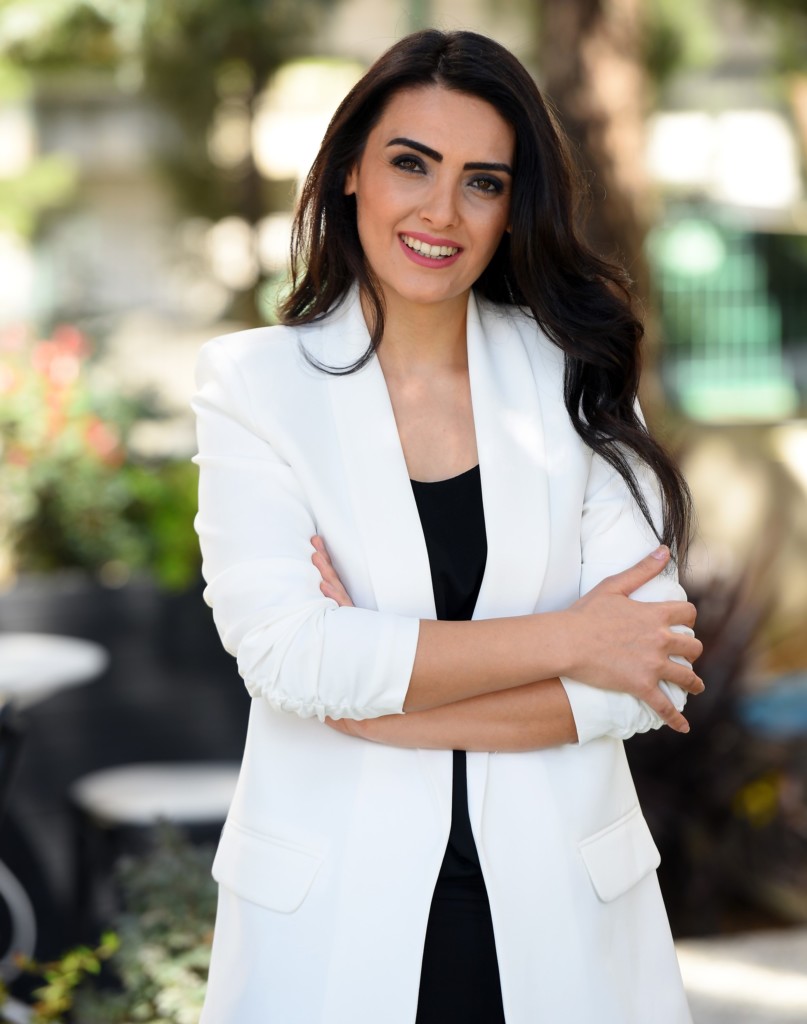 Hekimlerin Sosyal Medya Paylaşımları ve Sağlık İletişimi Açısından Dikkat Edilmesi&nbsp;Gerekenler