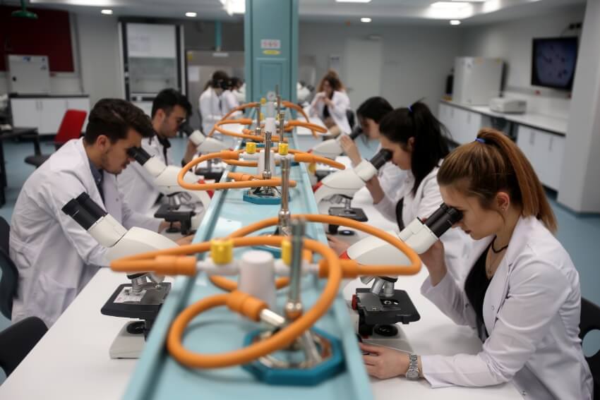 Plansız Yeni Tıp Fakültelerinin Açılmasına Son&nbsp;Verilmelidir!