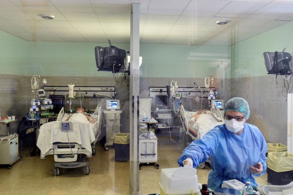 Koronavirüsten kurtulan hastanın bıraktığı dokunaklı mesaj viral&nbsp;oldu